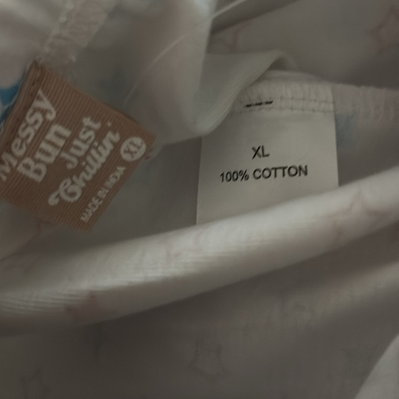 Messy Bun Just Chillin 2 Piece PJ Shorts Set - Picture 7 of 8